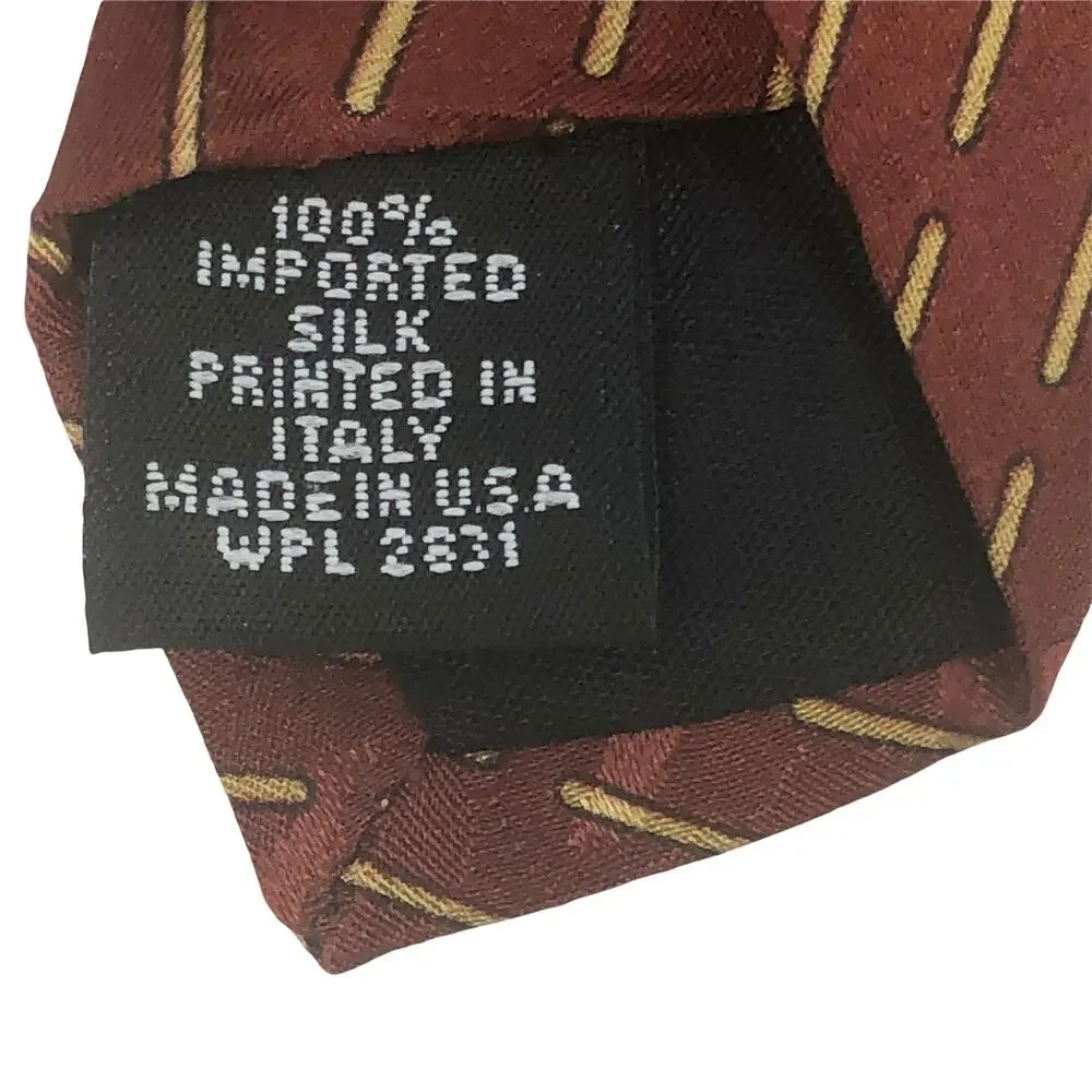 Dashed Pattern Tie